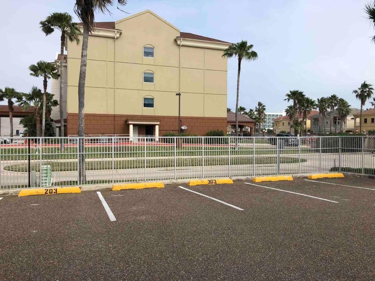 Cozy & Spacious Condo 10Min Walk To Beach South Padre Island Exterior photo